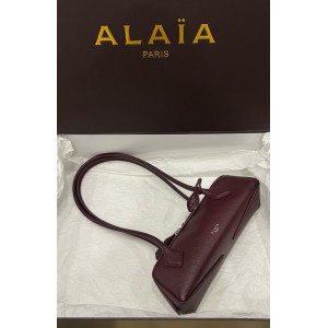 Alaia Le teckel small bag 27x9x8cm Bags