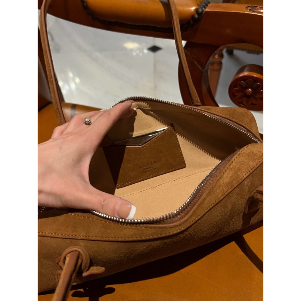 Alaia Le teckel medium bag 33x10x11cm Bags