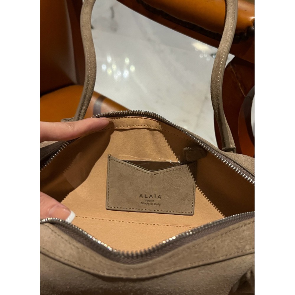 Alaia Le teckel medium bag 33x10x11cm Bags