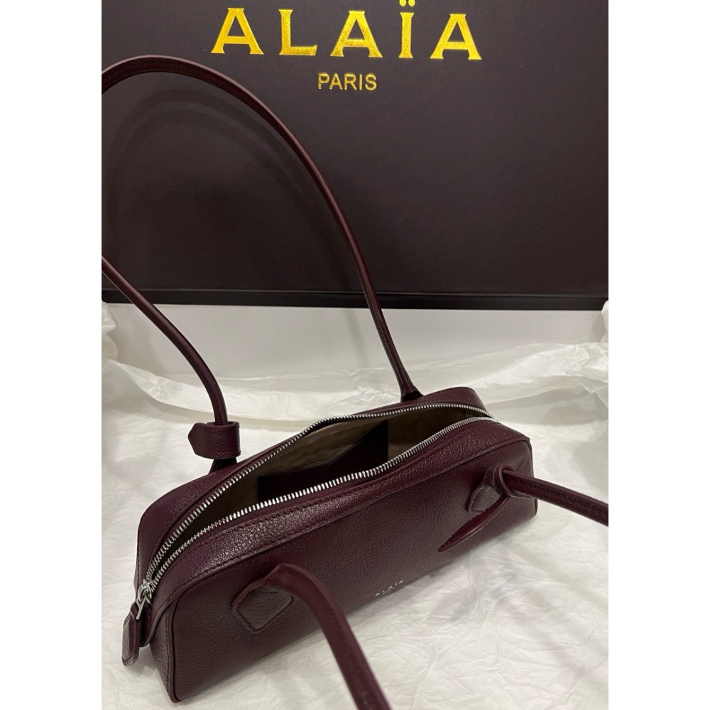 Alaia Le teckel small bag 27x9x8cm Bags
