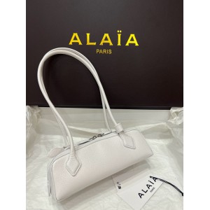 Alaia Le teckel small bag 27x9x8cm Bags