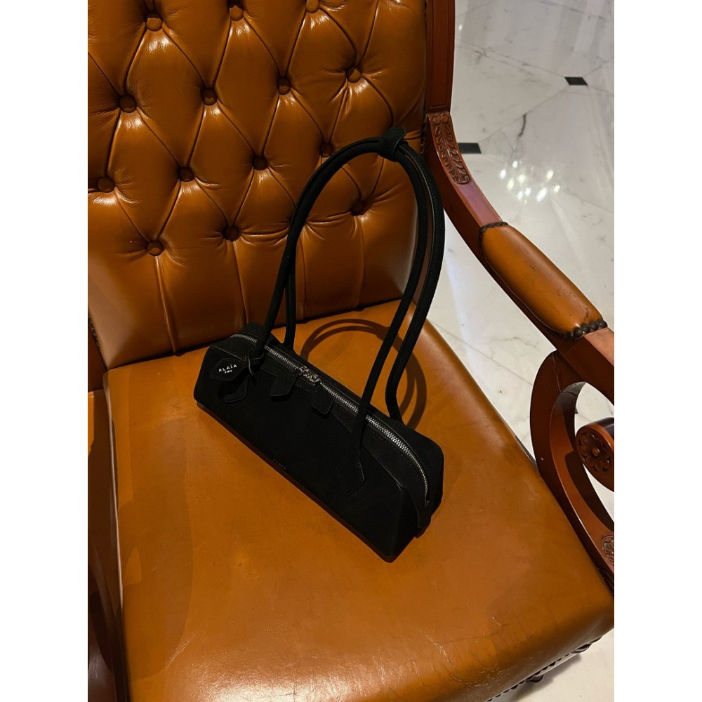 Alaia Le teckel medium bag 33x10x11cm Bags