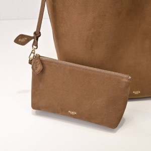 Alaia le cabas 50x32x23.5cm Bags