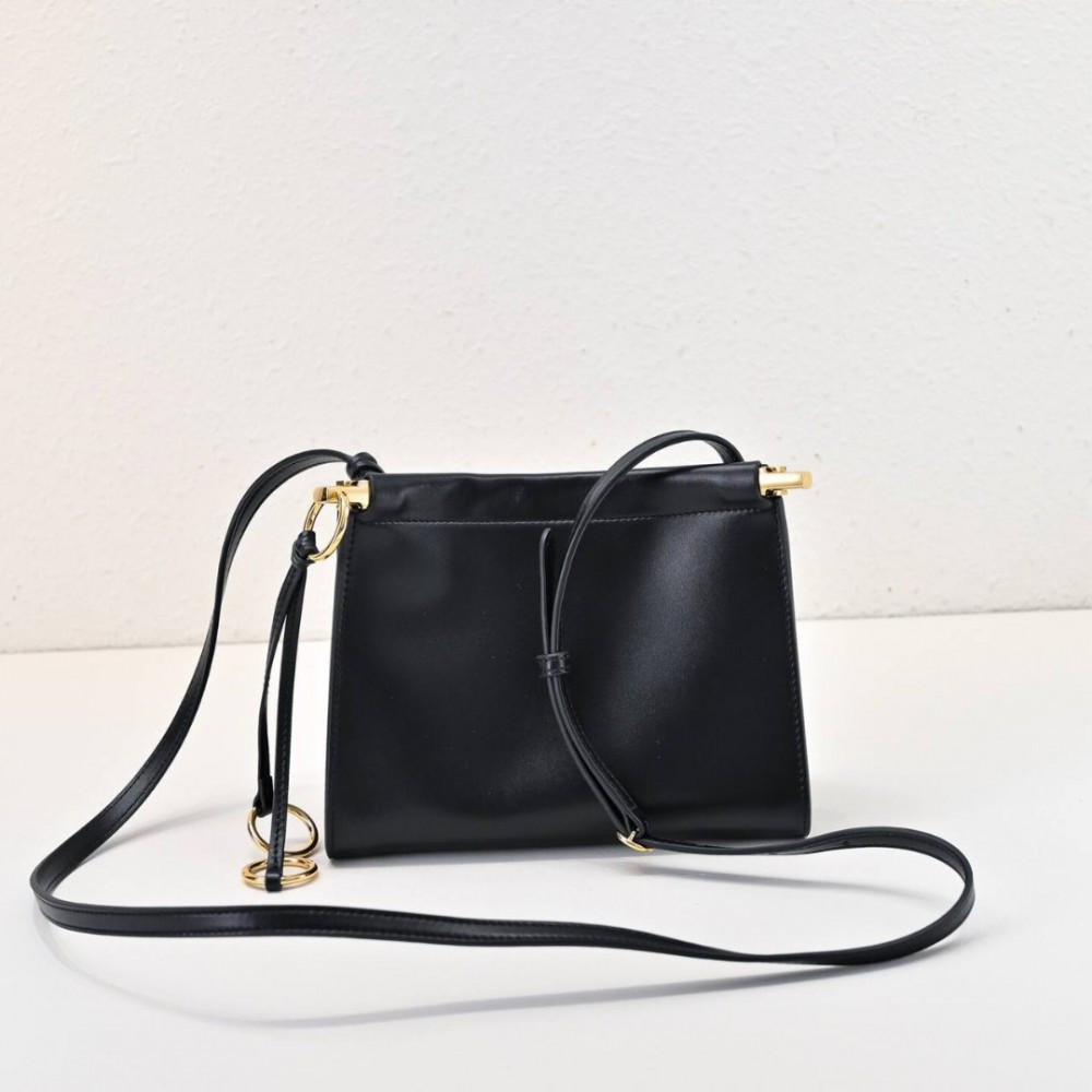 Alaia le click square bag small size 20x9x15.5cm Bags