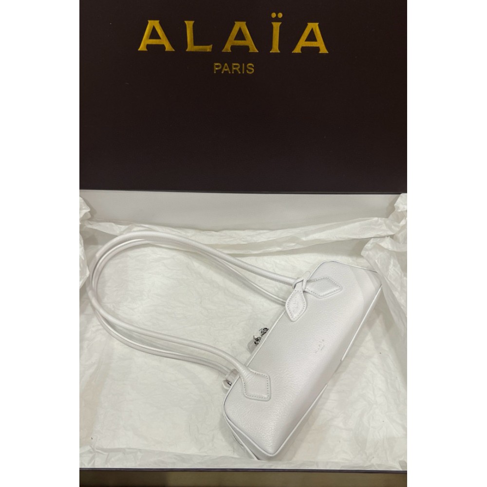Alaia Le teckel small bag 27x9x8cm Bags