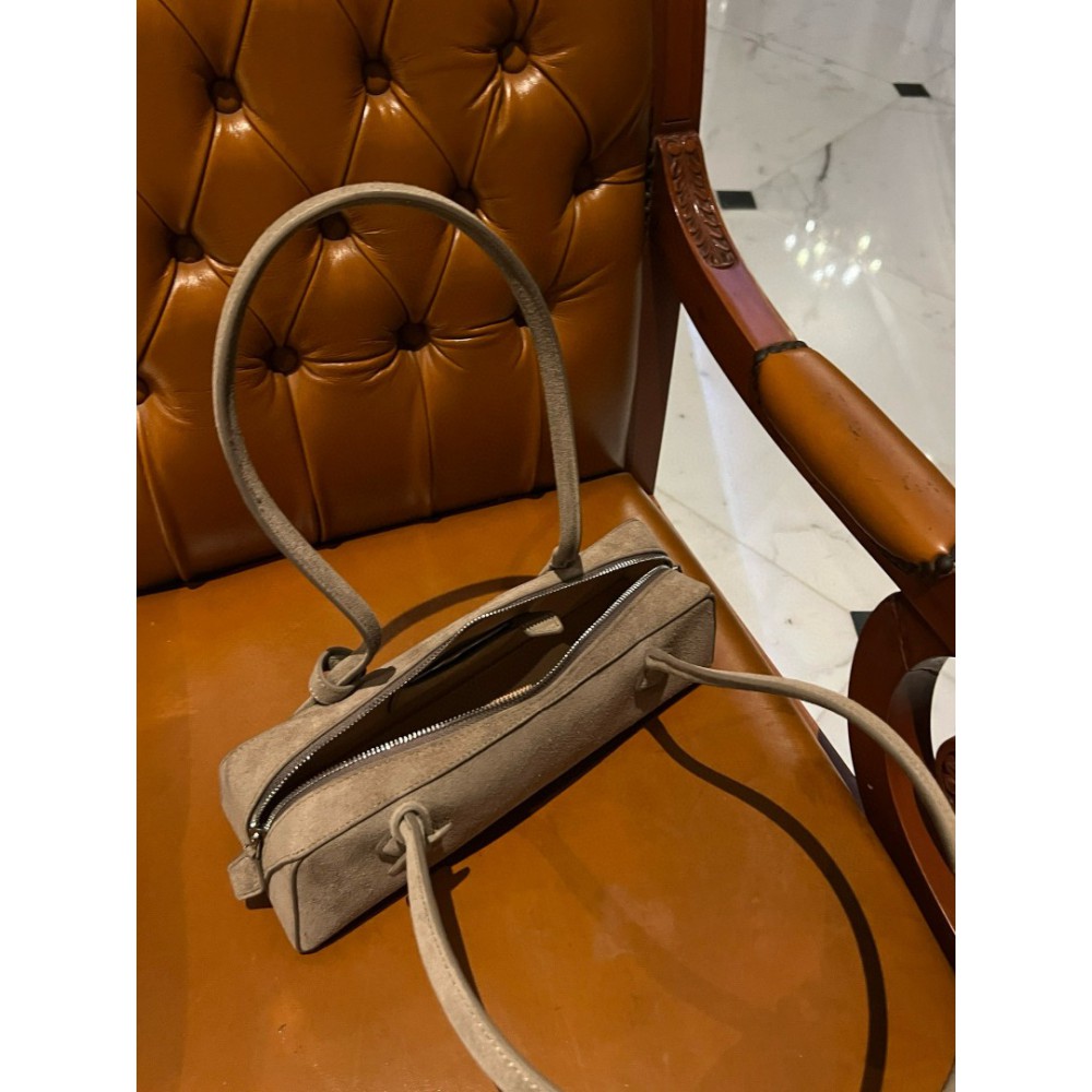 Alaia Le teckel medium bag 33x10x11cm Bags