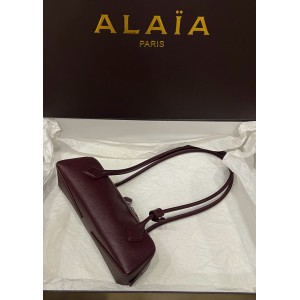 Alaia Le teckel small bag 27x9x8cm Bags