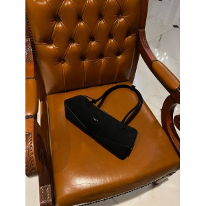 Alaia Le teckel medium bag 33x10x11cm Bags