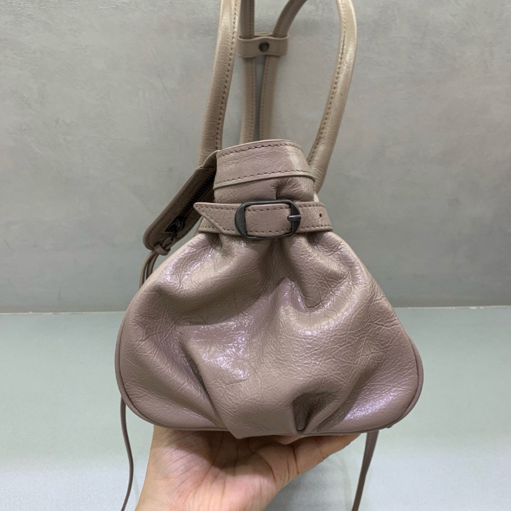 Balenciaga Le City bag east-west 31x19x9cm Bags