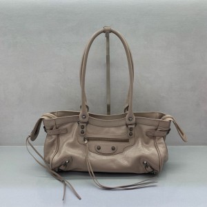 Balenciaga Le City bag east-west 31x19x9cm Bags