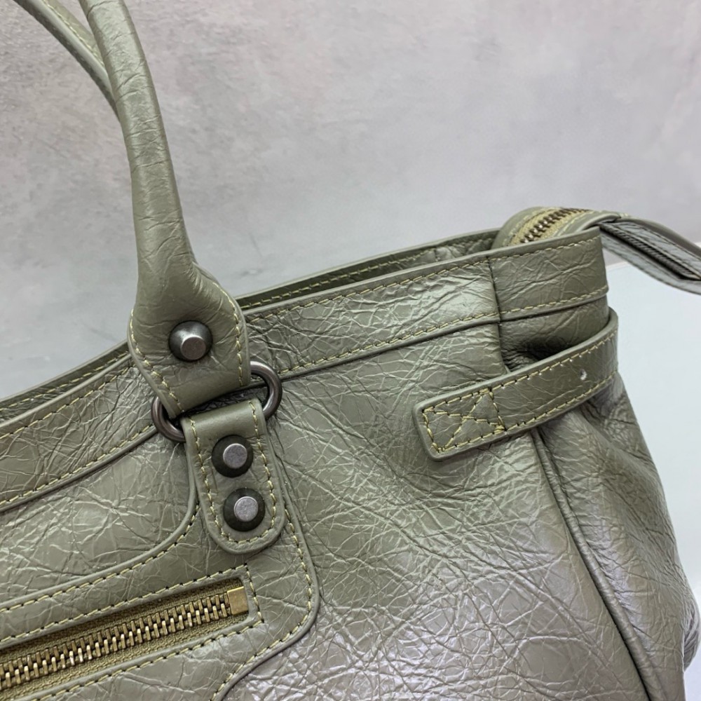 Balenciaga Le City bag east-west 31x19x9cm Bags