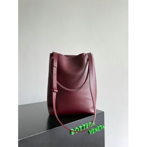 Bottega Veneta Andiamo Bucket bag 34x24x12cm Bags
