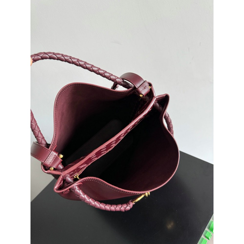 Bottega Veneta Andiamo Bucket bag 34x24x12cm Bags