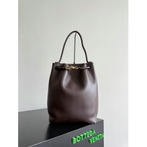 Bottega Veneta Andiamo Bucket bag 34x24x12cm Bags