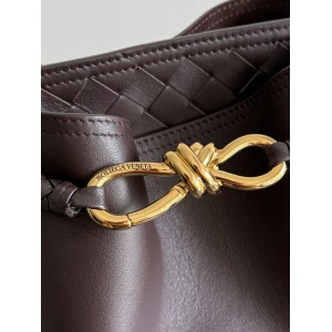 Bottega Veneta Andiamo Bucket bag 34x24x12cm Bags