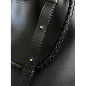 Bottega Veneta Andiamo Bucket bag 34x24x12cm Bags