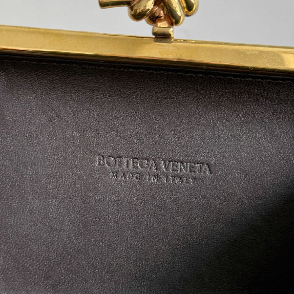 Bottega veneta stretch knot clutch 20x12cm Bags