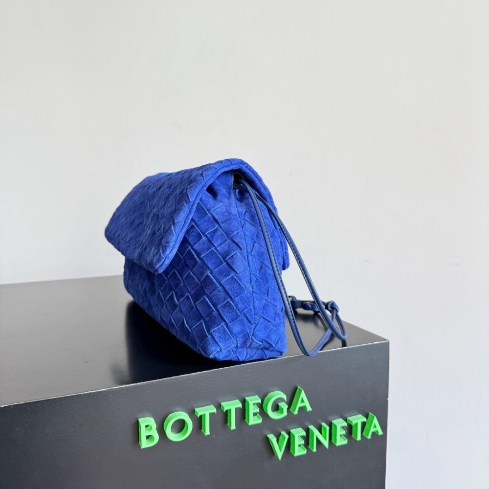 Bottega Veneta dustbag Giorno 33x19x8cm Bags