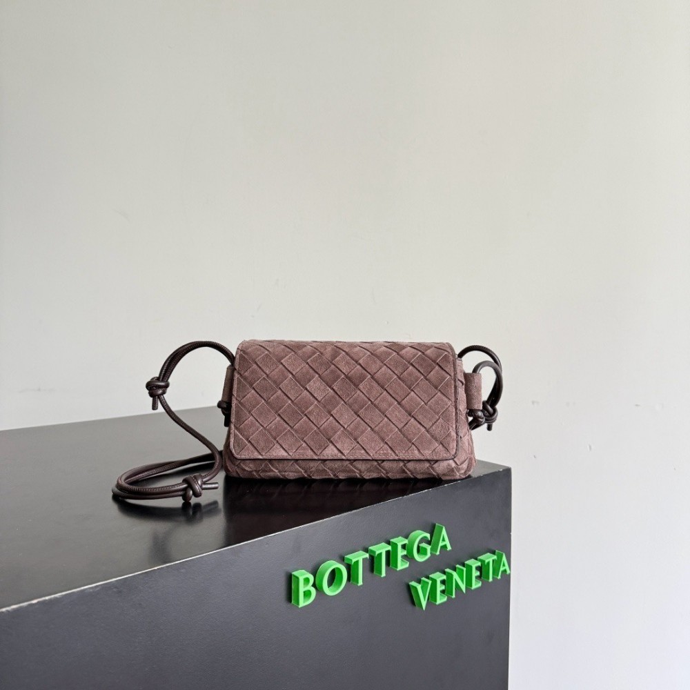 Bottega Veneta Notturno 21x11x9cm Bags