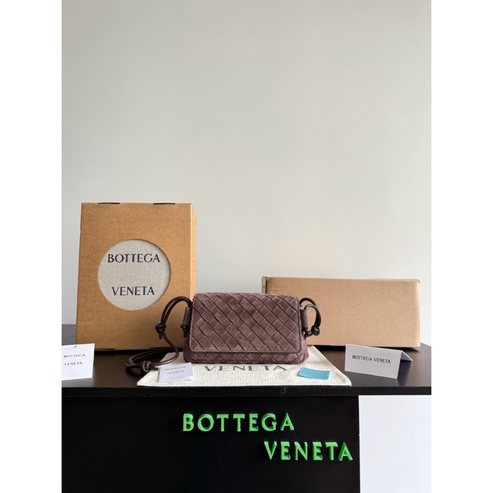 Bottega Veneta Notturno 21x11x9cm Bags