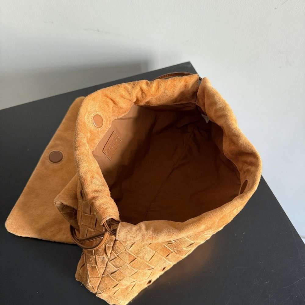 Bottega Veneta dustbag Giorno 33x19x8cm Bags