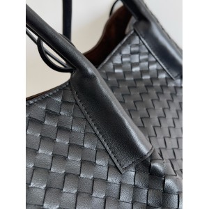 Bottega Veneta pinacoteca 43x23x17.5cm Bags