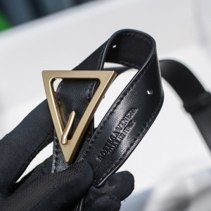 Bottega Veneta Padded Cassette 26x18x8cm Bags