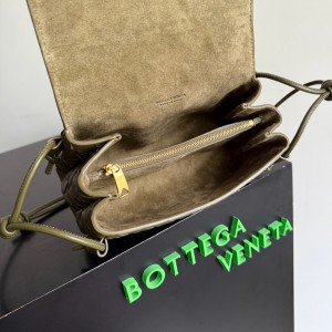 Bottega Veneta Notturno 21x11x9cm Bags
