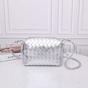Bottega Veneta mini loop bag 17x10x6cm Bags
