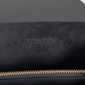 Bottega Veneta Notturno 21x11x9cm Bags