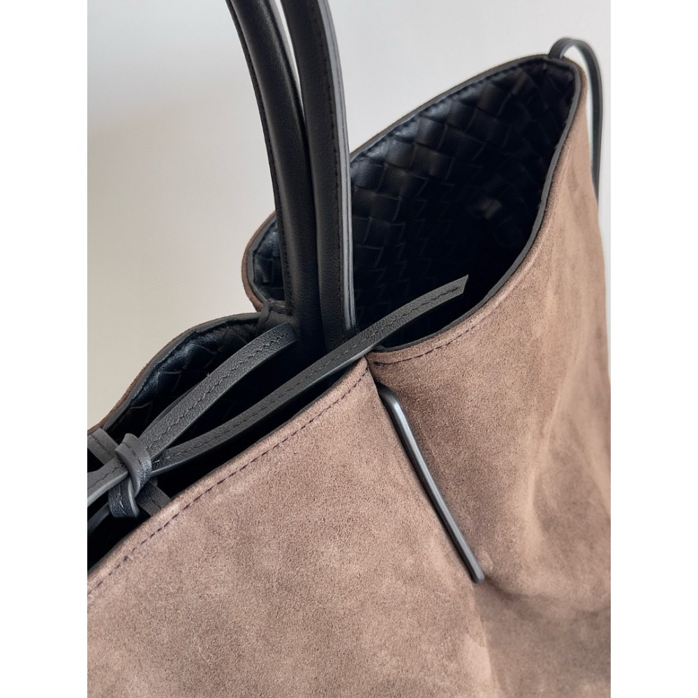 Bottega Veneta pinacoteca 43x23x17.5cm Bags