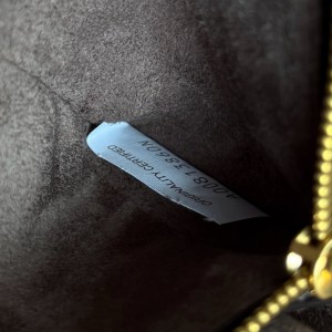 Bottega Veneta Notturno 21x11x9cm Bags