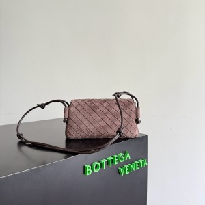 Bottega Veneta Notturno 21x11x9cm Bags