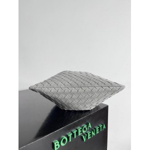 Bottega Venetta dustbag 33x23cm Bags