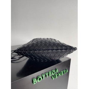 Bottega Venetta dustbag 33x23cm Bags
