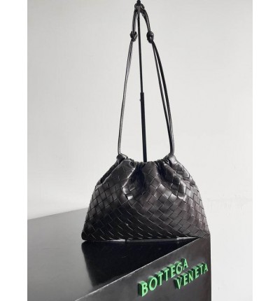 Bottega Veneta dustbag 33x23cm