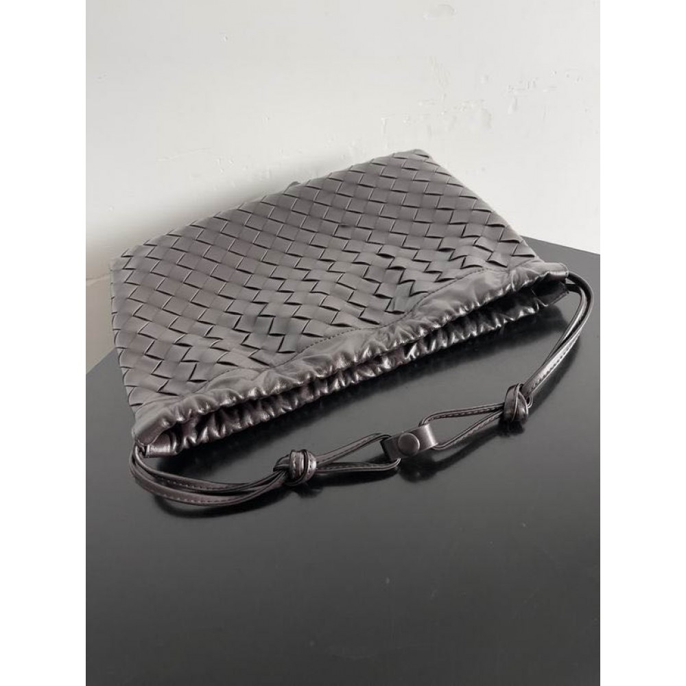 Bottega Venetta dustbag 33x23cm Bags