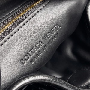 Bottega veneta Hop small leather tote bag 41x20.5cm Bags