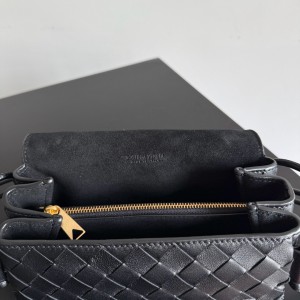 Bottega Veneta Notturno 21x11x9cm Bags