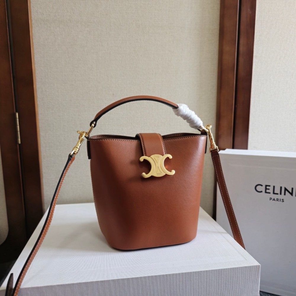 Celine small bucket louise 16 x 19 x 12 CM Bags