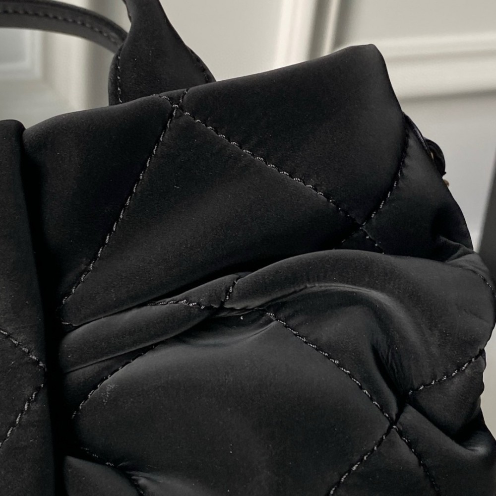 Chanel mini bow bag 18×26×5cm Bags