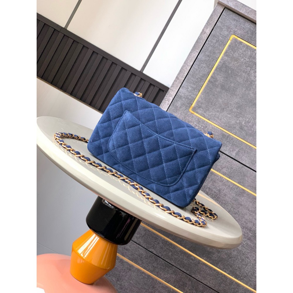 Chanel classic flap bag 20x13x5cm suede Bags