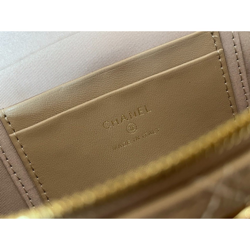 Chanel vanity chain bag 19.5x17.5cm  Bags