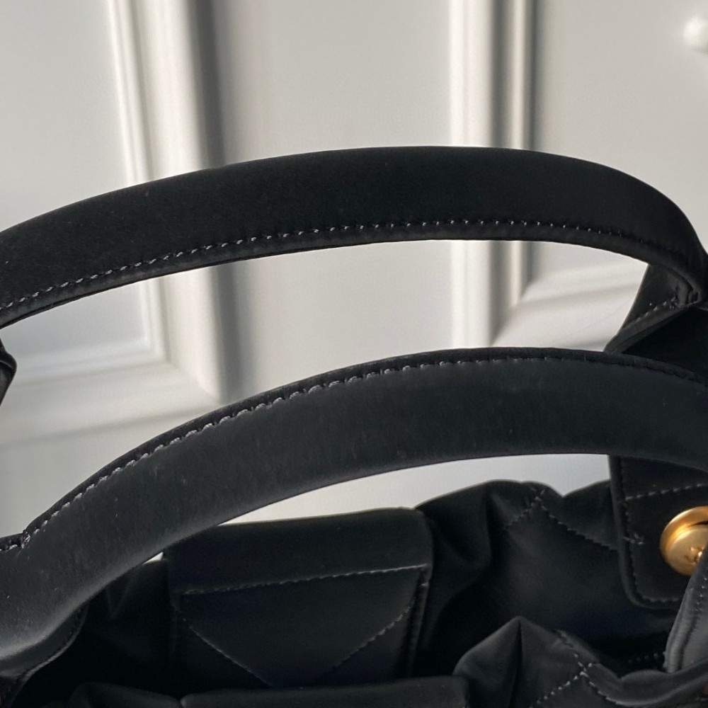 Chanel Bow Bag 38x29x5cm Bags