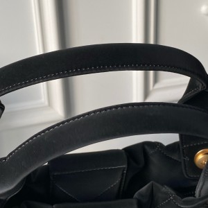 Chanel Bow Bag 38x29x5cm Bags