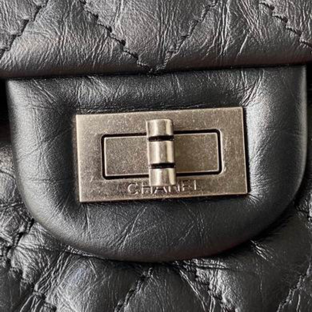 Chanel 2.55 227 Reissue mini size 20x15.5x6cm Bags