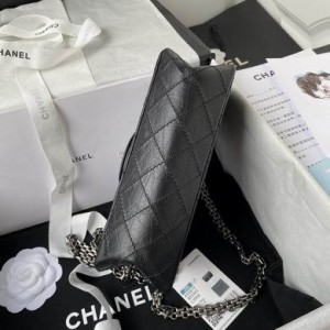 Chanel 2.55 227 Reissue mini size 20x15.5x6cm Bags