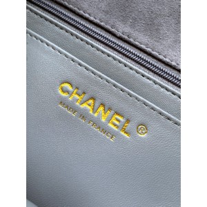 Chanel classic flap bag 20x13x5cm suede Bags