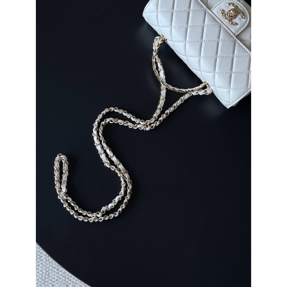 Chanel Classic flap top handle 20x14x7cm  Bags