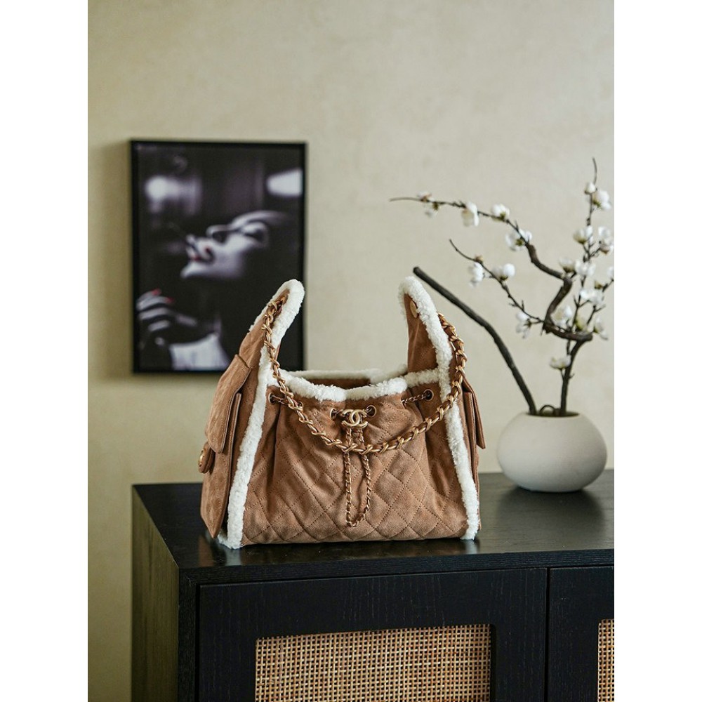 Chanel25 hobo bag suede shrealring lines Bags